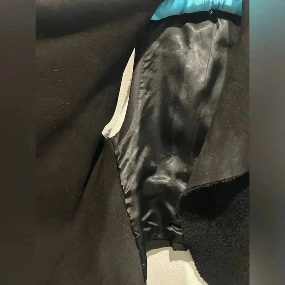 VEDA 100% Leather and Shearling Black Vest / Size Small / - Picture 4 of 10